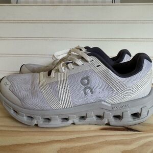 On Running Gray and White Cloudgo Shoes
